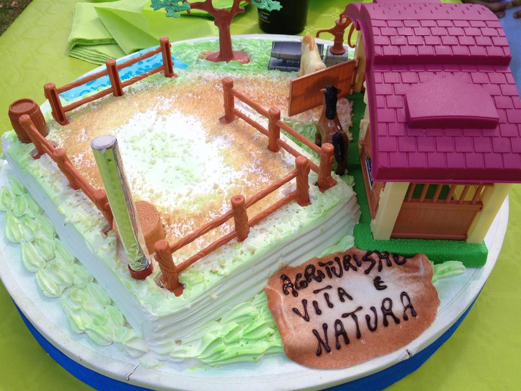 Villa Agriturismo Vita E Natura à Noto Extérieur photo
