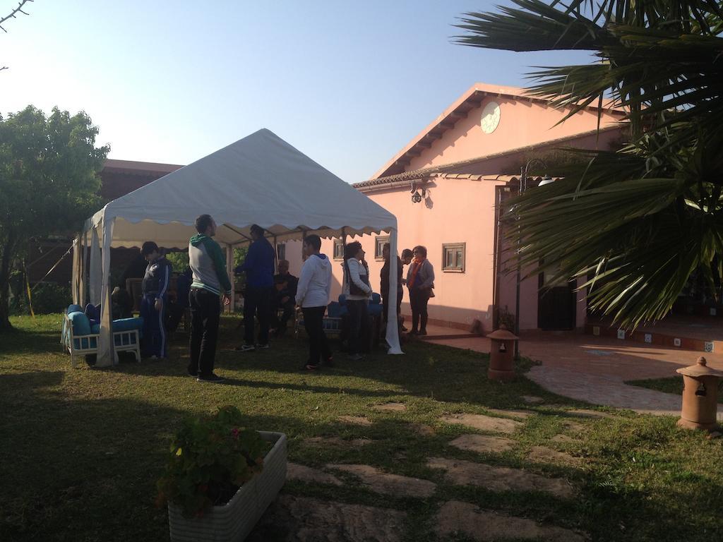 Villa Agriturismo Vita E Natura à Noto Extérieur photo